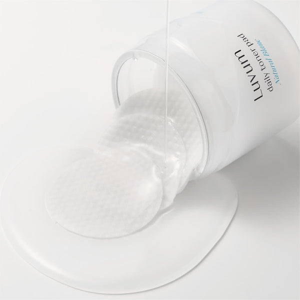 Luvum toner pads with witch hazel and hyaluronic acid 130 ml / 60 pads